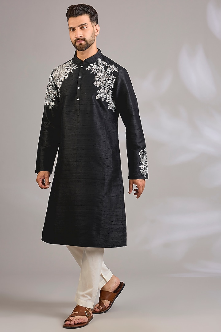 Black Raw Silk Kurta Set by Rohit Bal Men at Pernia's Pop Up Shop