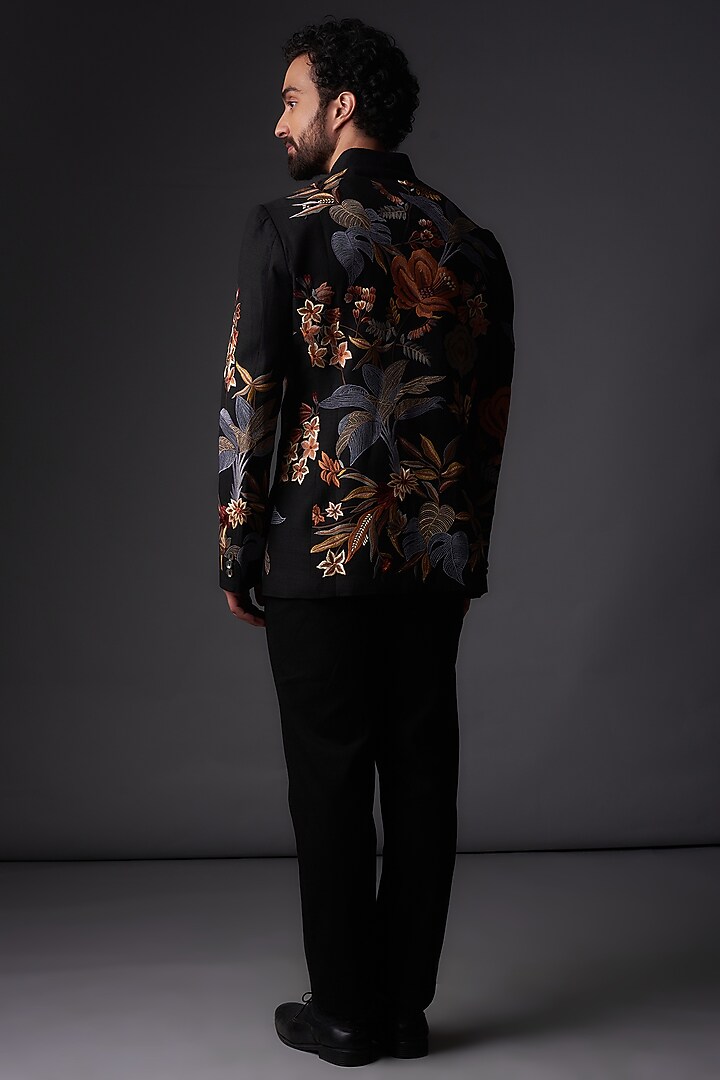 Black Matka Silk Resham Embroidered Groom Bandhgala Jacket Set by Rohit Bal Men at Pernia's Pop Up Shop