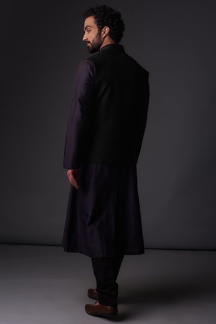 Black Chanderi Silk Applique Embroidered Nehru Jacket by Rohit Bal Men at Pernia's Pop Up Shop