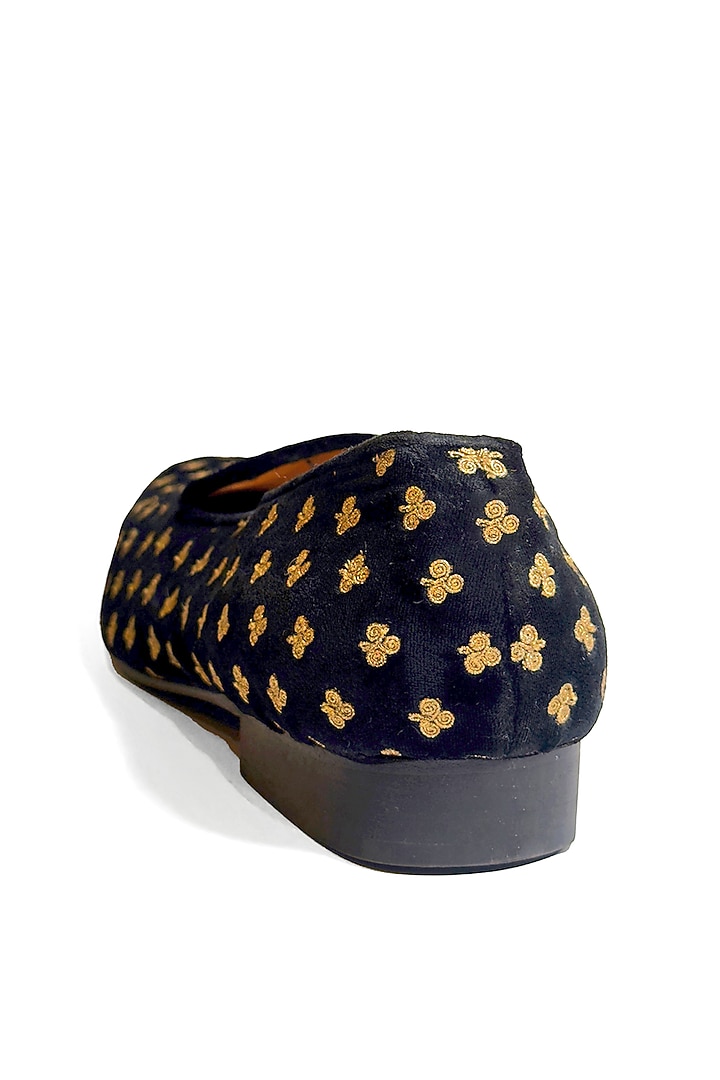 Black Velvet Diamond & Golden Zari Embroidered Slip-On Shoes by Rohit Bal Men at Pernia's Pop Up Shop