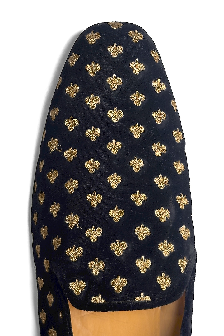 Black Velvet Diamond & Golden Zari Embroidered Slip-On Shoes by Rohit Bal Men at Pernia's Pop Up Shop