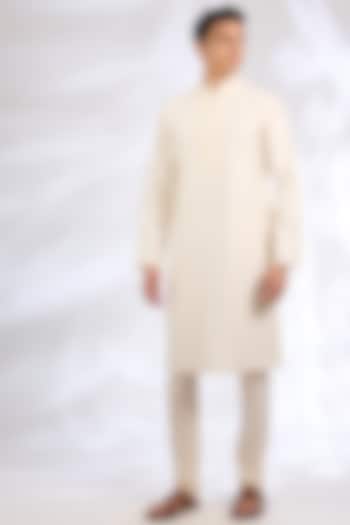Ivory Chanderi Silk Kurta Set by Rohit Bal Men