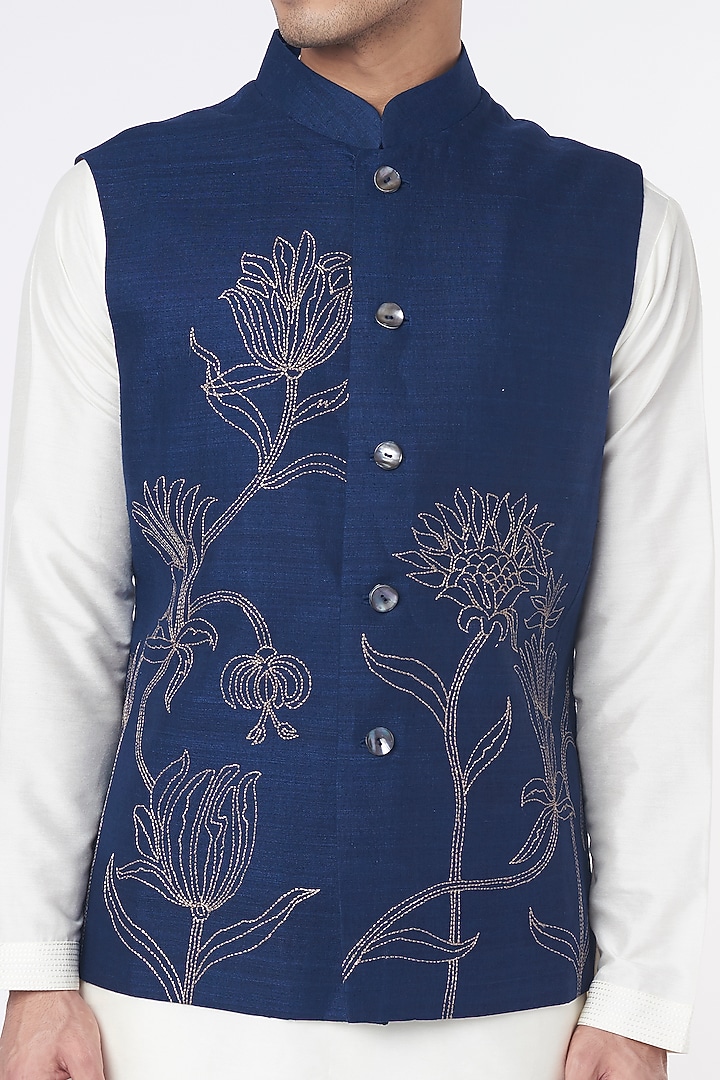 Navy Blue Linen Embroidered Nehru Jacket Set by Rohit Bal Men at Pernia's Pop Up Shop
