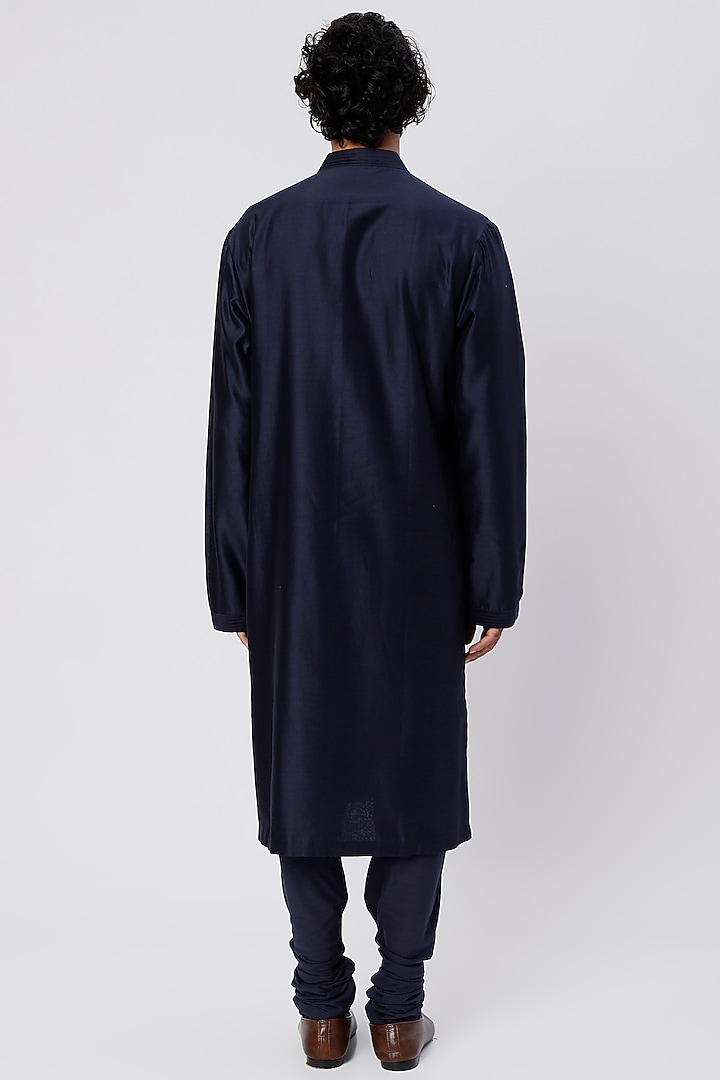 Indigo Chanderi Embroidered Kurta Set by Rohit Bal Men at Pernia's Pop Up Shop