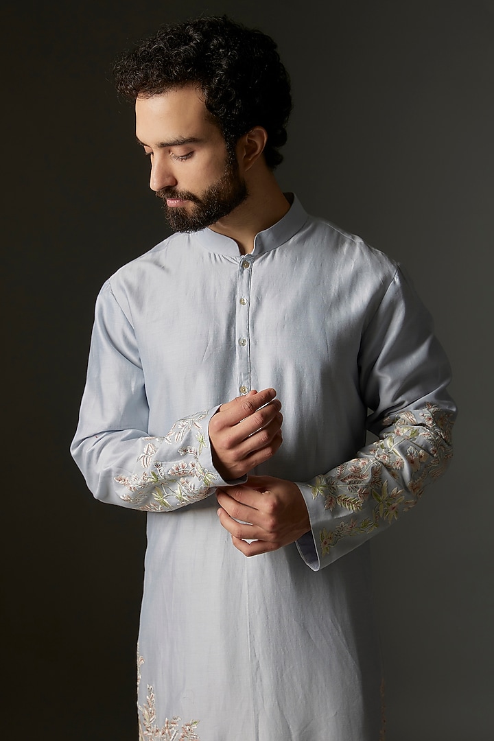 Powder Blue Chanderi Silk Hand Embroidered Kurta Set by Rohit Bal Men at Pernia's Pop Up Shop