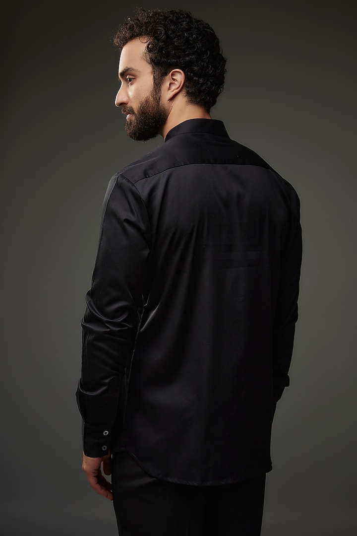 Black Poplin Thread Embroidered Party Wear Shirt by Rohit Bal Men at Pernia's Pop Up Shop