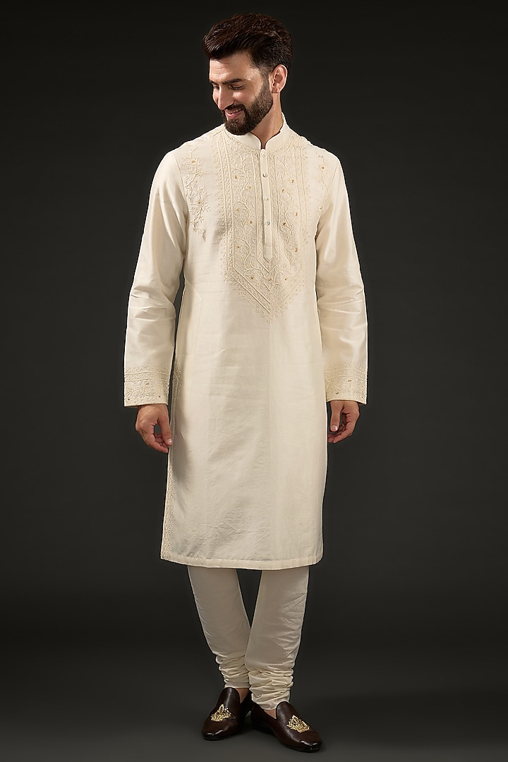 Ivory Chanderi Silk Zari Embroidered Kurta Set by Rohit Bal Men