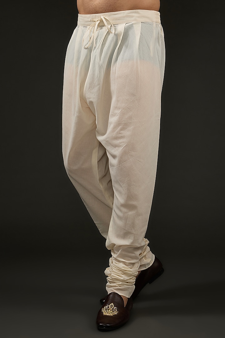 Peach Chanderi Silk Zari Embroidered Kurta Set by Rohit Bal Men at Pernia's Pop Up Shop