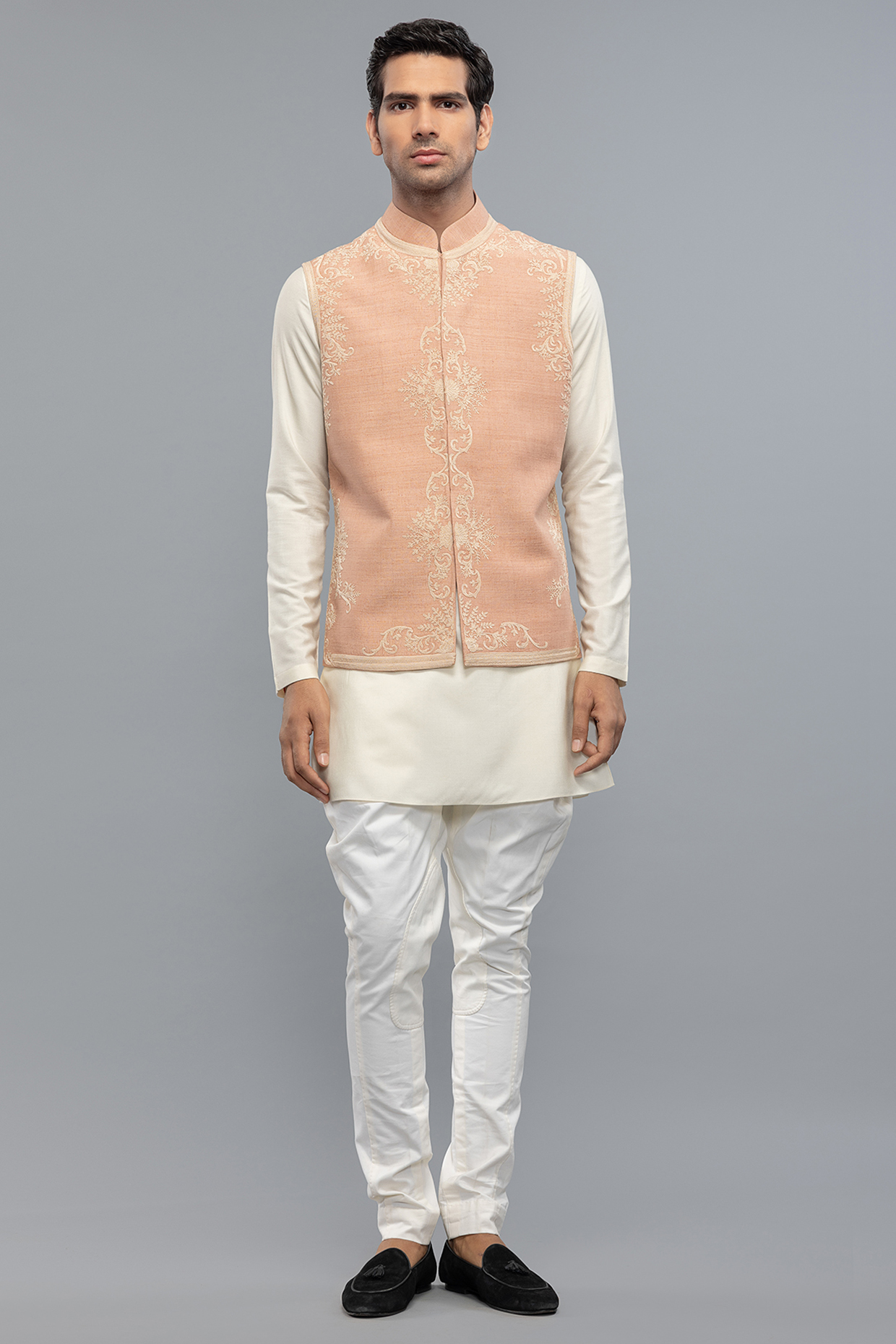 Pink Matka Silk Resham Embroidered Bundi Jacket by Rohit Bal Men