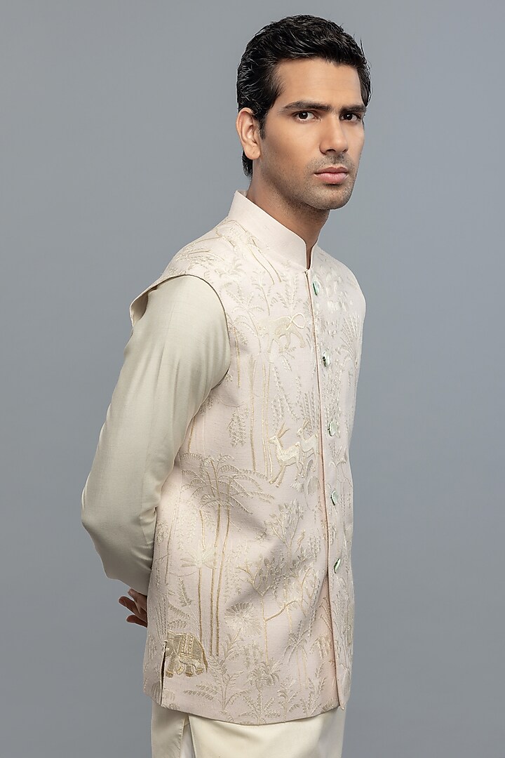 Ivory Matka Silk Resham Embroidered Bundi Jacket by Rohit Bal Men at Pernia's Pop Up Shop