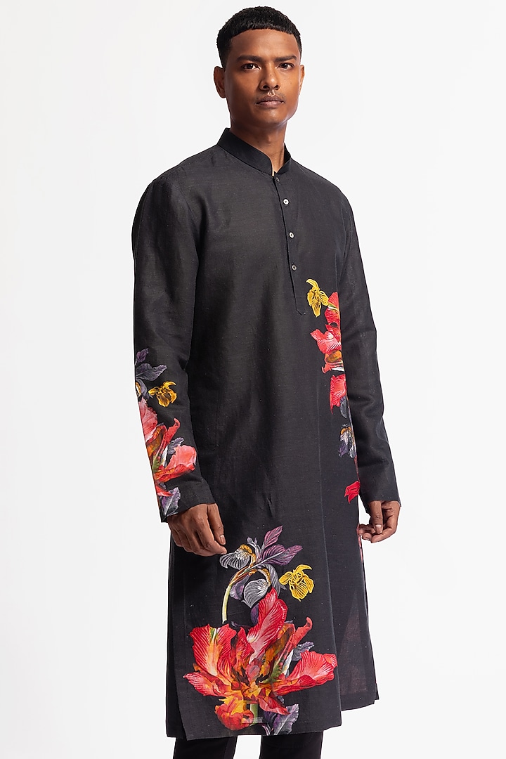 Black Linen Printed Kurta Set by Rohit Bal Men at Pernia's Pop Up Shop