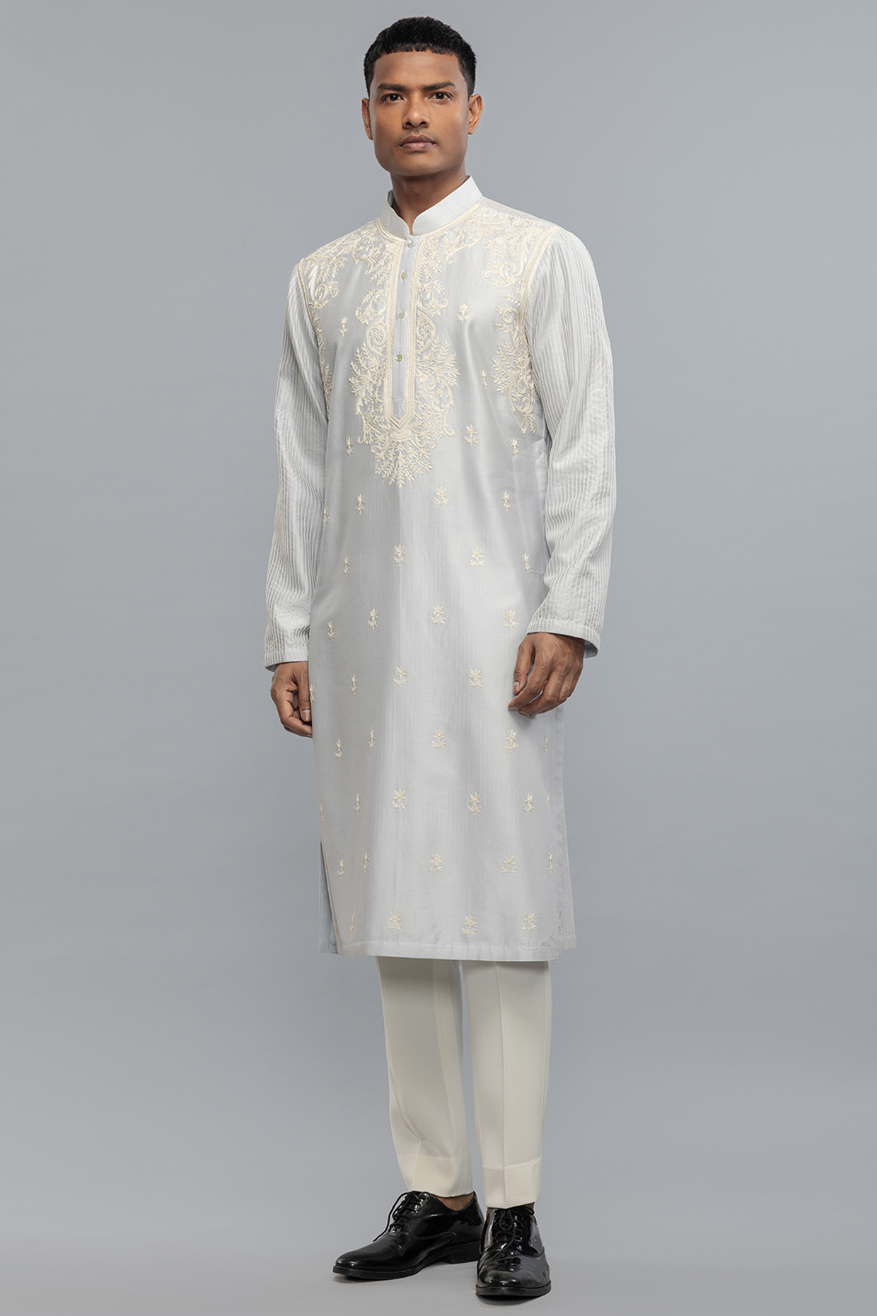 Powder Blue Chanderi Applique Hand Embroidered Kurta Set by Rohit Bal Men
