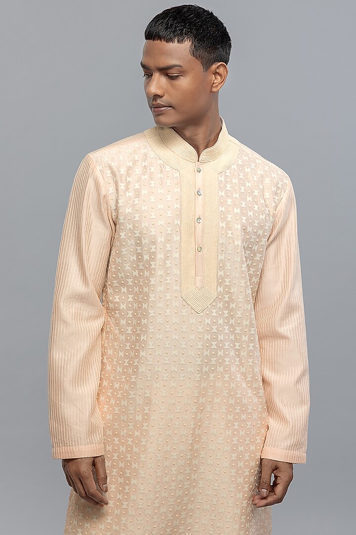 Powder Pink Chanderi Applique Embroidered Kurta Set by Rohit Bal Men at Pernia's Pop Up Shop