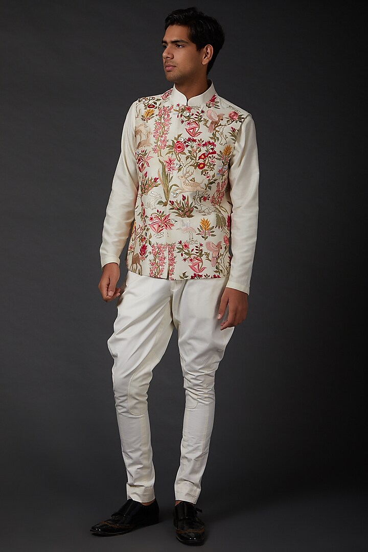 Ivory Bundi Jacket With Embroidery by Rohit Bal Men