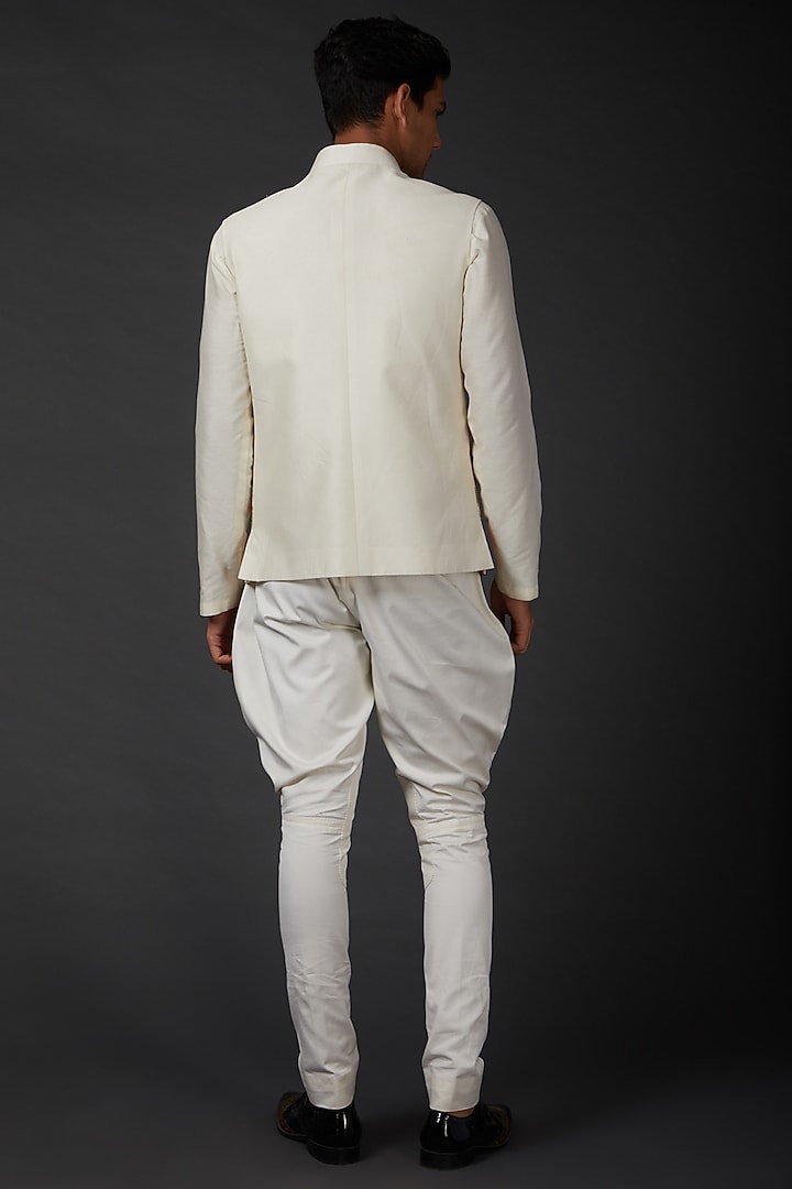 Ivory Chanderi Embroidered Bundi Jacket by Rohit Bal Men at Pernia's Pop Up Shop