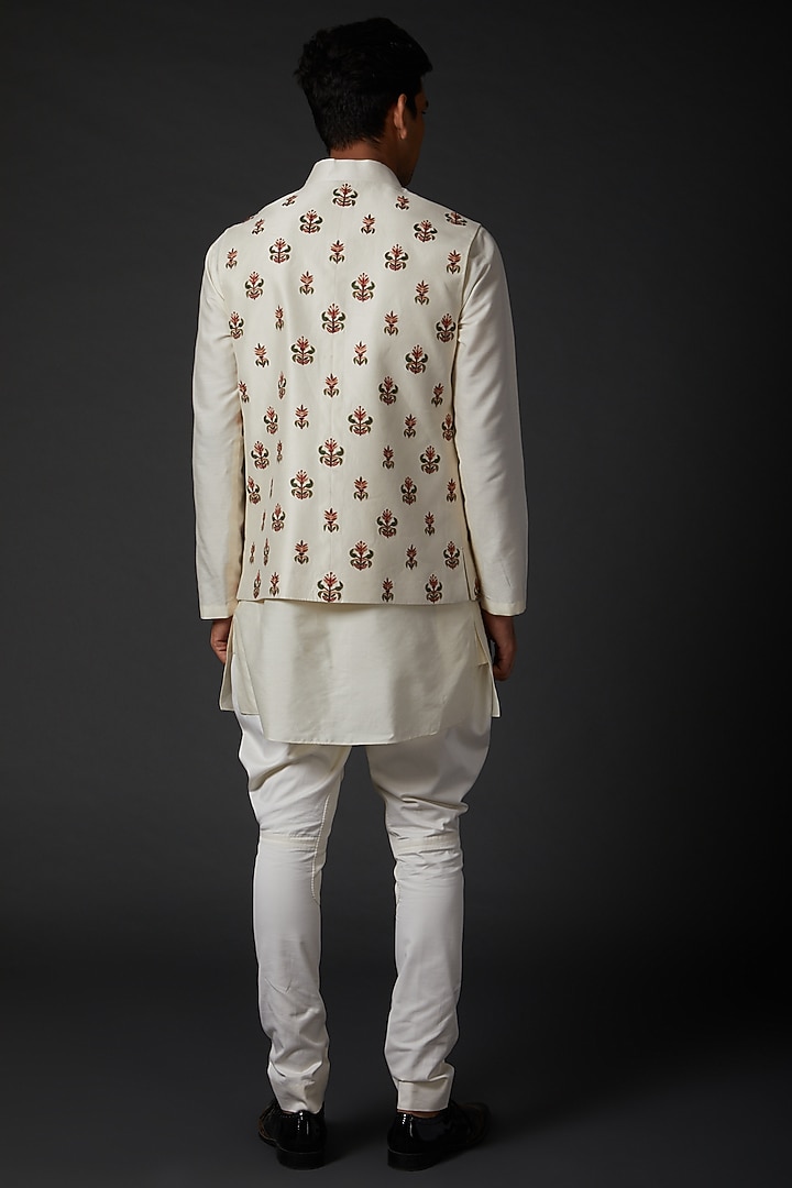 Ivory Matka Embroidered Bundi Jacket by Rohit Bal Men at Pernia's Pop Up Shop