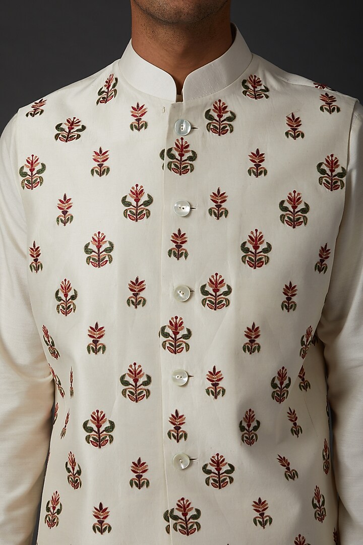 Ivory Matka Embroidered Bundi Jacket by Rohit Bal Men at Pernia's Pop Up Shop