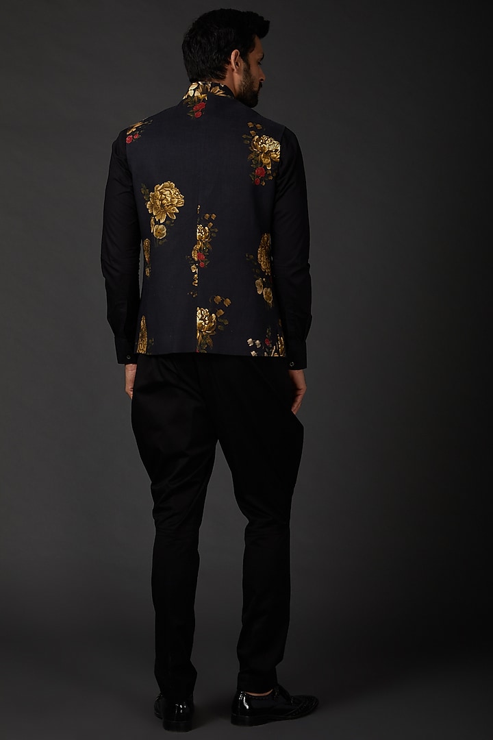 Indigo Blue Linen Digital Printed Bundi Jacket by Rohit Bal Men at Pernia's Pop Up Shop