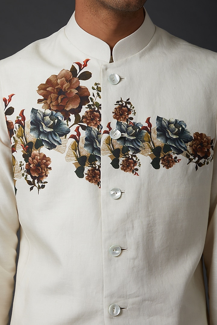 Ivory Matka Digital Printed Bundi Jacket by Rohit Bal Men at Pernia's Pop Up Shop