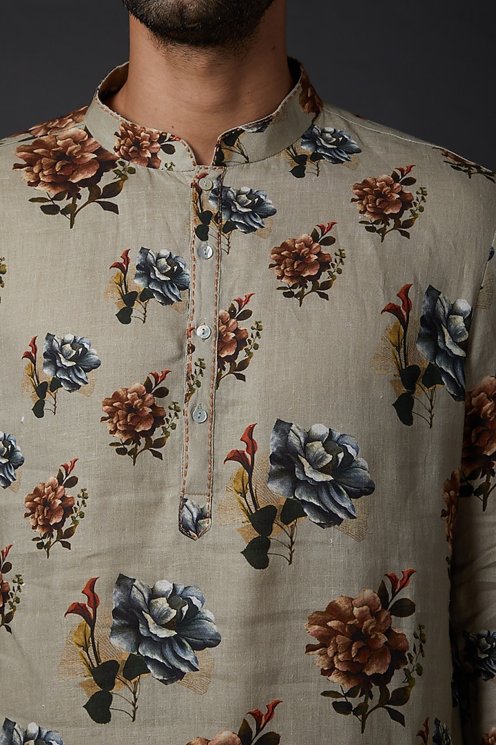 Beige Linen Digital Printed Kurta Set by Rohit Bal Men at Pernia's Pop Up Shop