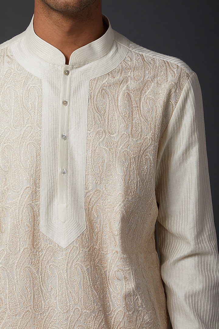 Ivory Chanderi Kurta Set by Rohit Bal Men at Pernia's Pop Up Shop