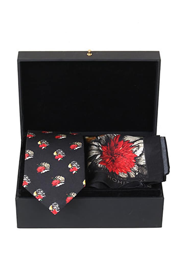 Black Silk Necktie With Pocket Square (Set of 2) by Rohit Bal Men