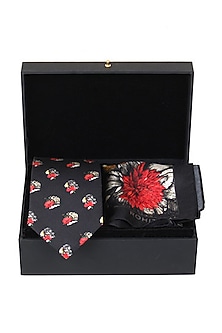 Black Silk Necktie With Pocket Square (Set of 2) by Rohit Bal Men-GIFT HAMPERS