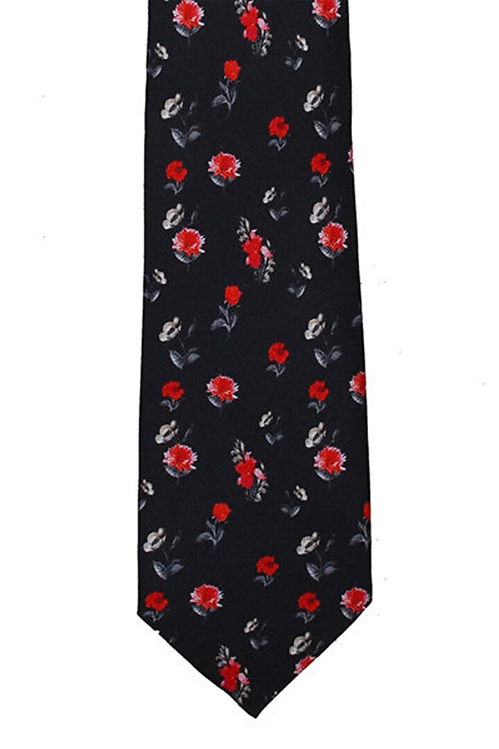 Black Silk Floral Printed Pocket Square With Necktie (Set of 2) by Rohit Bal Men at Pernia's Pop Up Shop