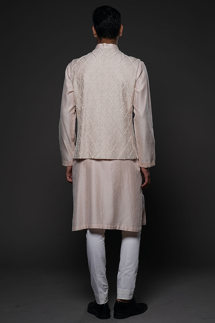 Blush Chanderi Silk Resham Hand Embroidered Bundi Jacket Set by Rohit Bal Men at Pernia's Pop Up Shop