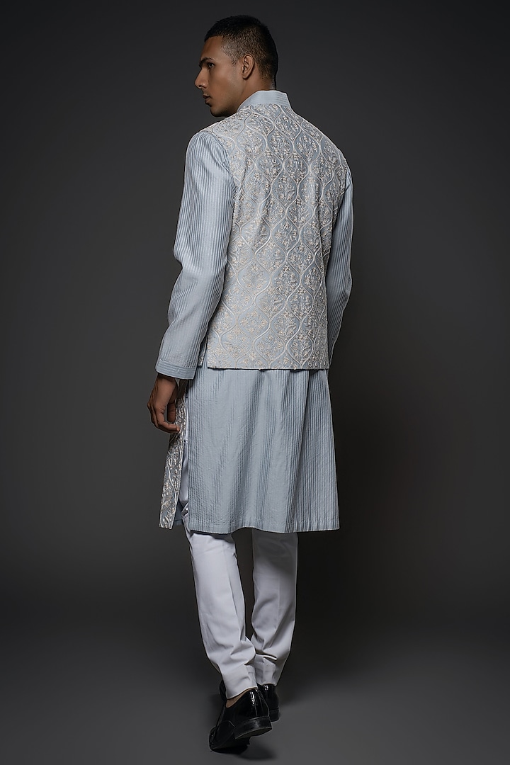 Powder Blue Chanderi Silk Resham Hand Embroidered Bundi Jacket Set by Rohit Bal Men at Pernia's Pop Up Shop