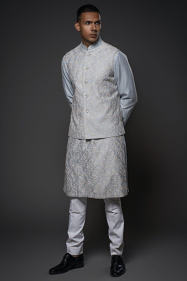 Powder Blue Chanderi Silk Resham Hand Embroidered Bundi Jacket Set by Rohit Bal Men at Pernia's Pop Up Shop