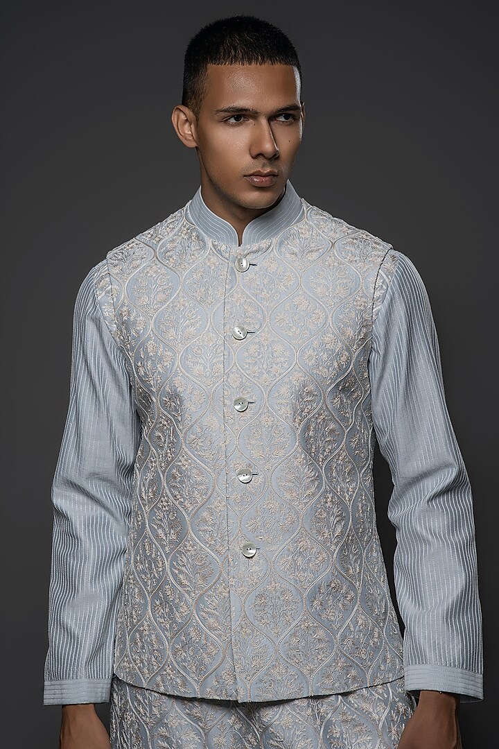 Powder Blue Chanderi Silk Resham Hand Embroidered Bundi Jacket Set by Rohit Bal Men at Pernia's Pop Up Shop