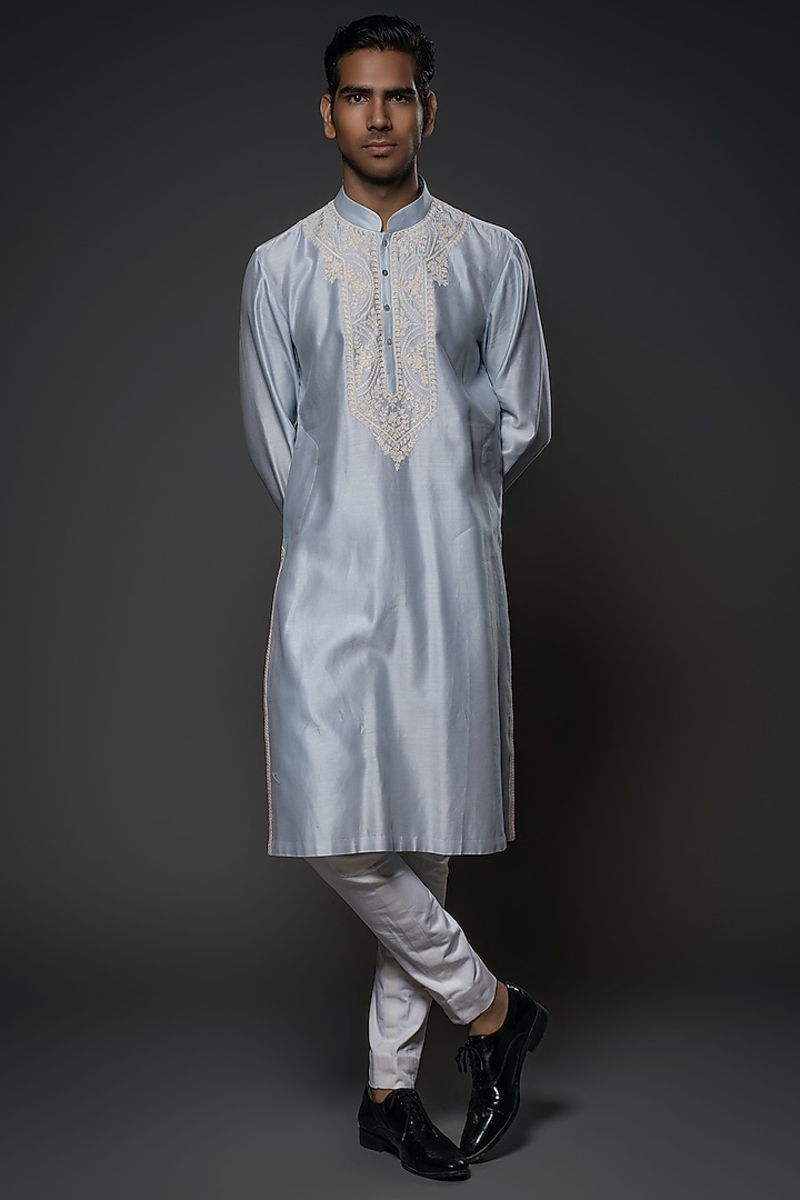 Powder Blue Chanderi Silk Resham Hand Embroidered Kurta Set by Rohit Bal Men at Pernia's Pop Up Shop
