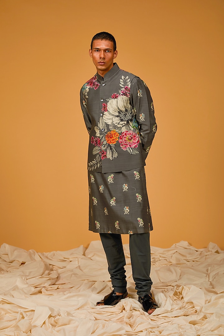 Pewter Green Chanderi Digital Printed Bundi Jacket Set by Rohit Bal Men at Pernia's Pop Up Shop