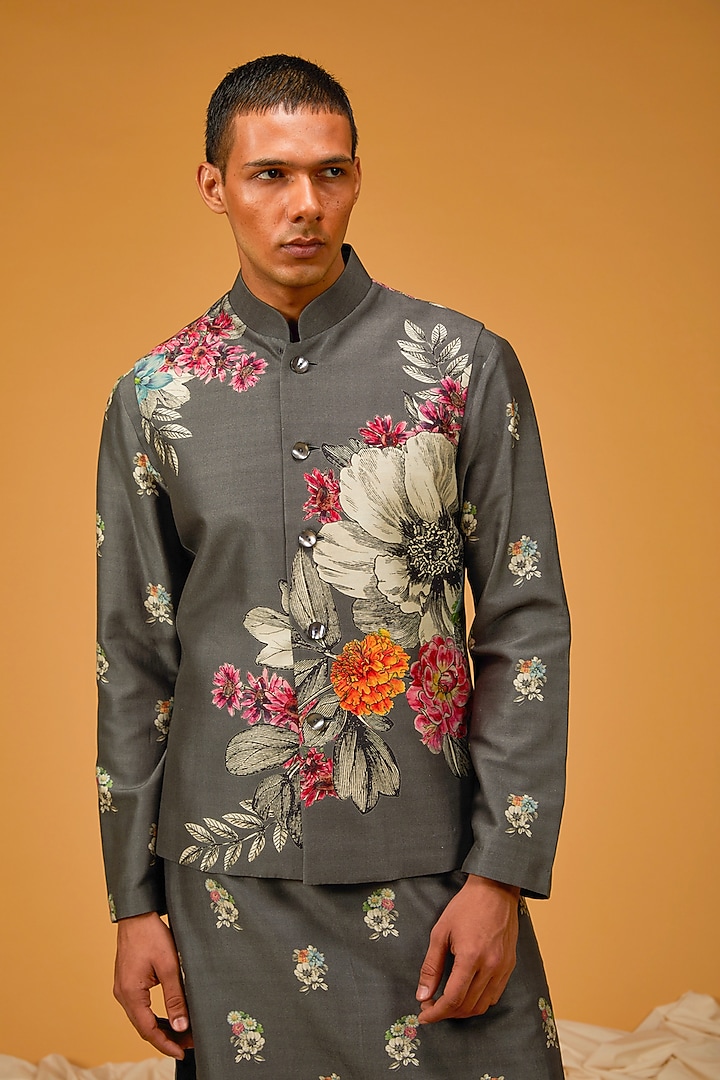 Pewter Green Chanderi Digital Printed Bundi Jacket Set by Rohit Bal Men at Pernia's Pop Up Shop