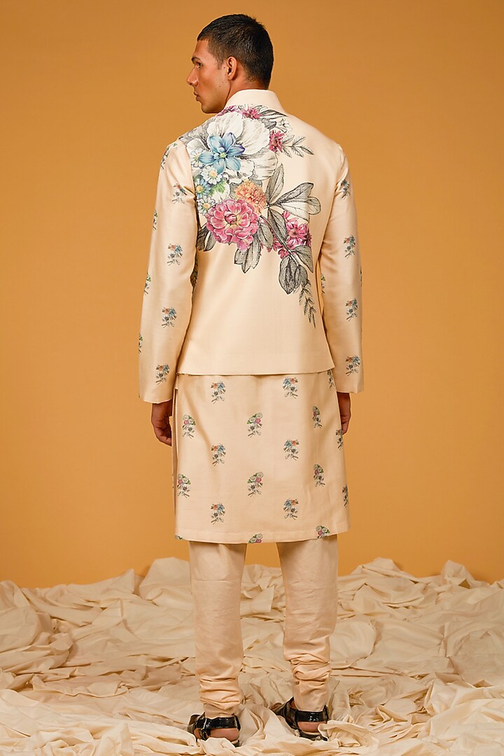 Ivory Chanderi Digital Printed Bundi Jacket Set by Rohit Bal Men at Pernia's Pop Up Shop