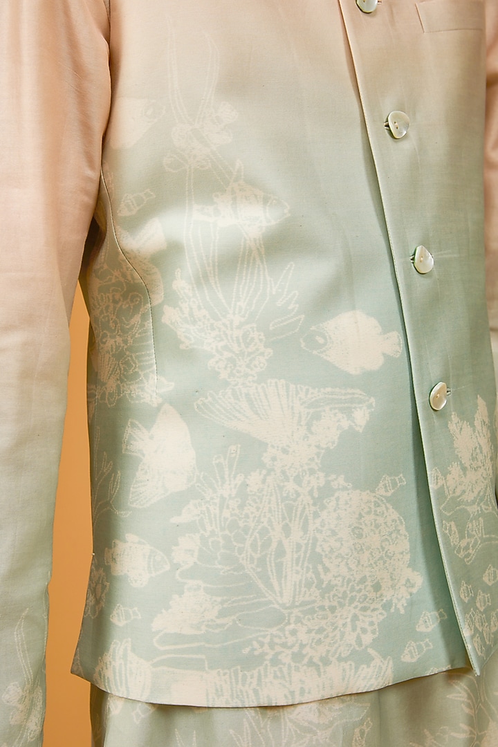 Ocean Blue Chanderi Digital Printed Bundi Jacket Set by Rohit Bal Men at Pernia's Pop Up Shop
