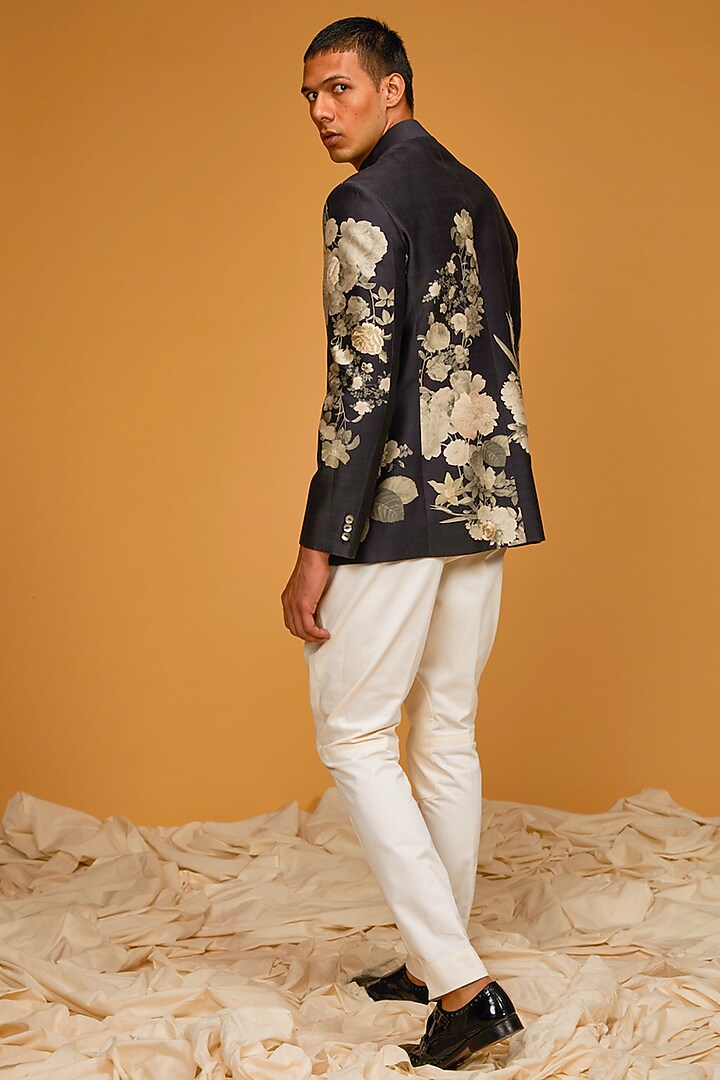Black Matka Silk Floral Digital Printed Wedding Bandhgala Jacket by Rohit Bal Men at Pernia's Pop Up Shop