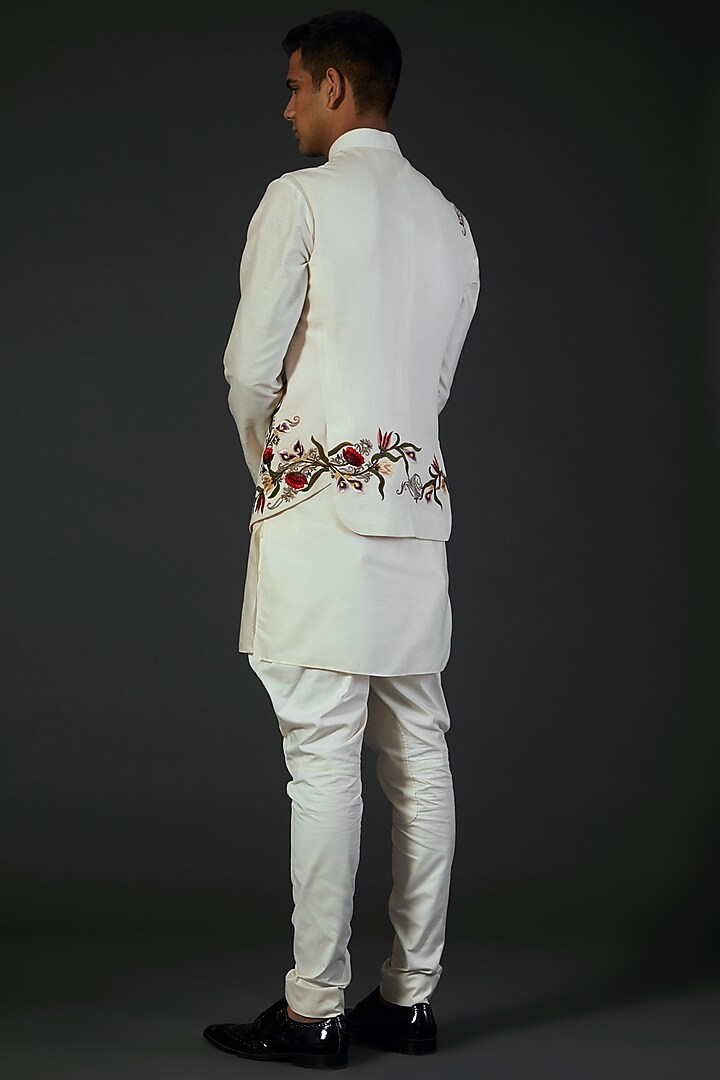 Ivory Matka Silk Floral Embroidered Bundi Jacket by Rohit Bal Men at Pernia's Pop Up Shop