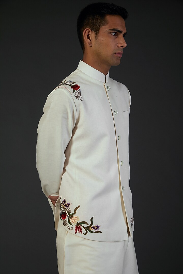 Ivory Matka Silk Floral Embroidered Bundi Jacket by Rohit Bal Men at Pernia's Pop Up Shop