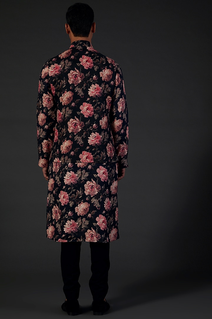 Black Linen Floral Digital Printed Kurta Set by Rohit Bal Men at Pernia's Pop Up Shop