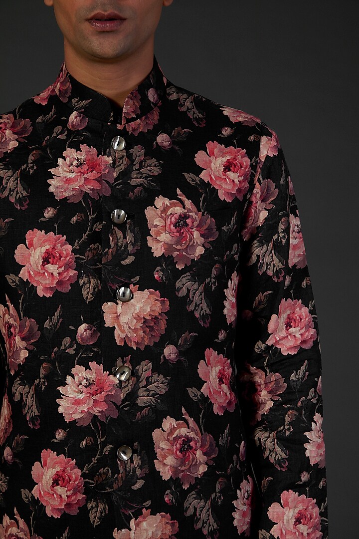 Black Linen Floral Digital Printed Kurta Set by Rohit Bal Men at Pernia's Pop Up Shop