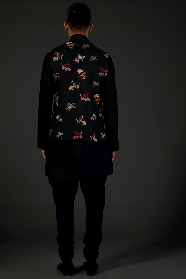 Black Linen Machine Embroidered Bundi Jacket by Rohit Bal Men at Pernia's Pop Up Shop