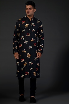 product-color-Black