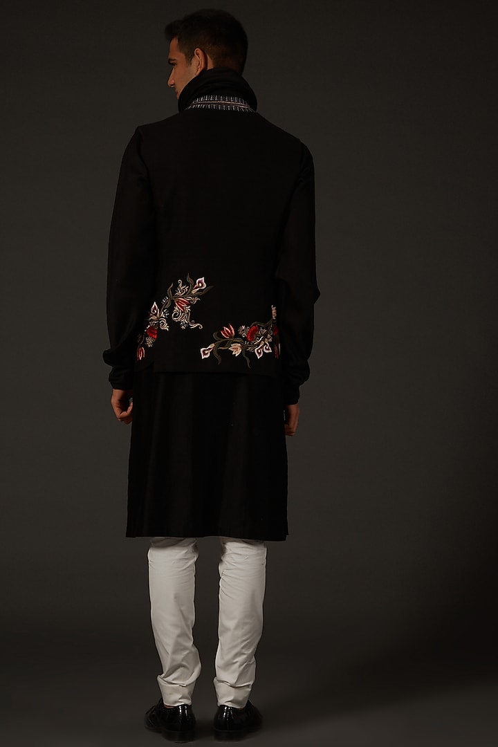 Black Matka Silk Floral Embroidered Bundi Jacket by Rohit Bal Men at Pernia's Pop Up Shop