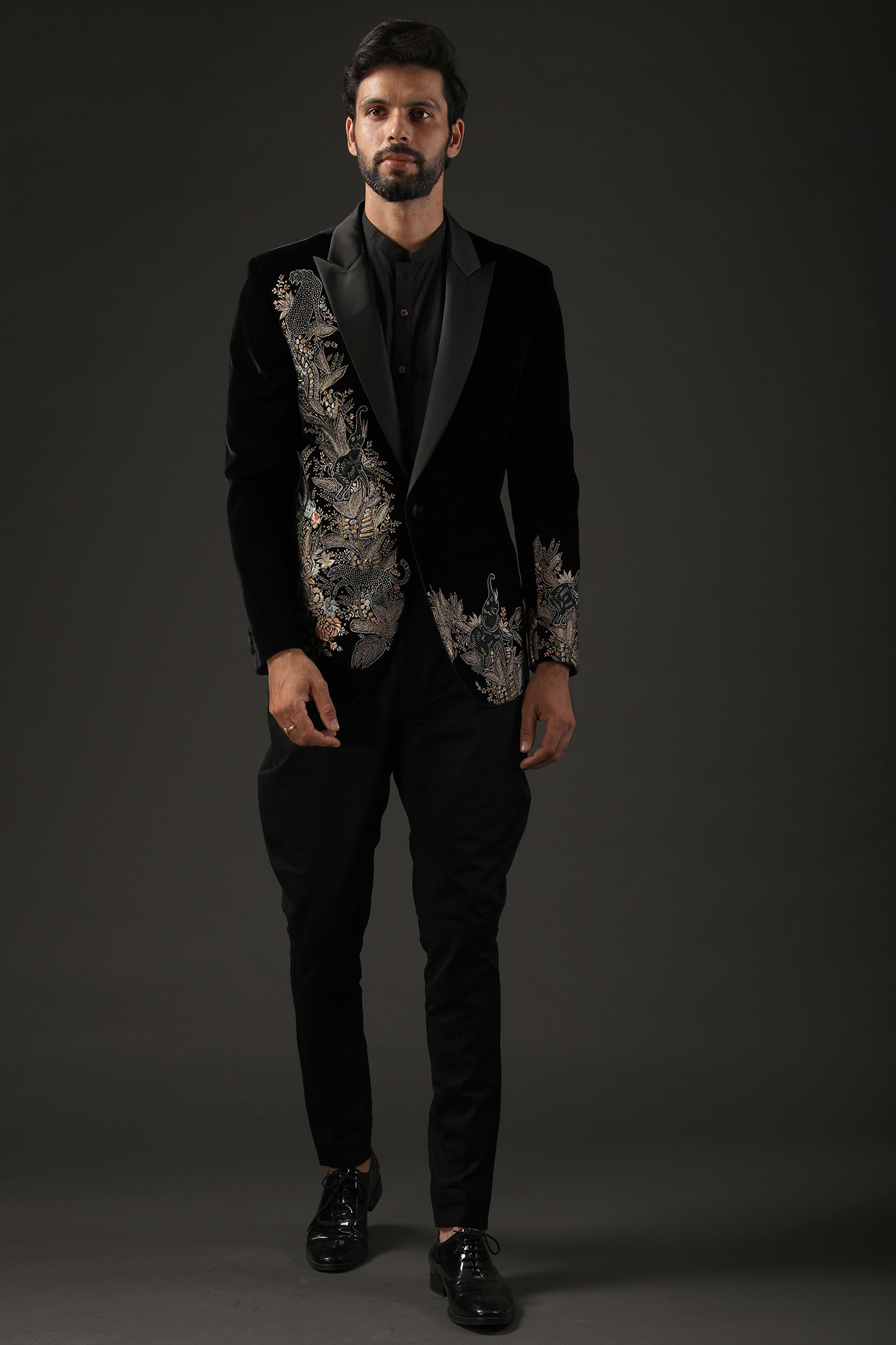 Black Embroidered Tuxedo Jacket by Rohit Bal Men at Pernia's Pop Up Shop