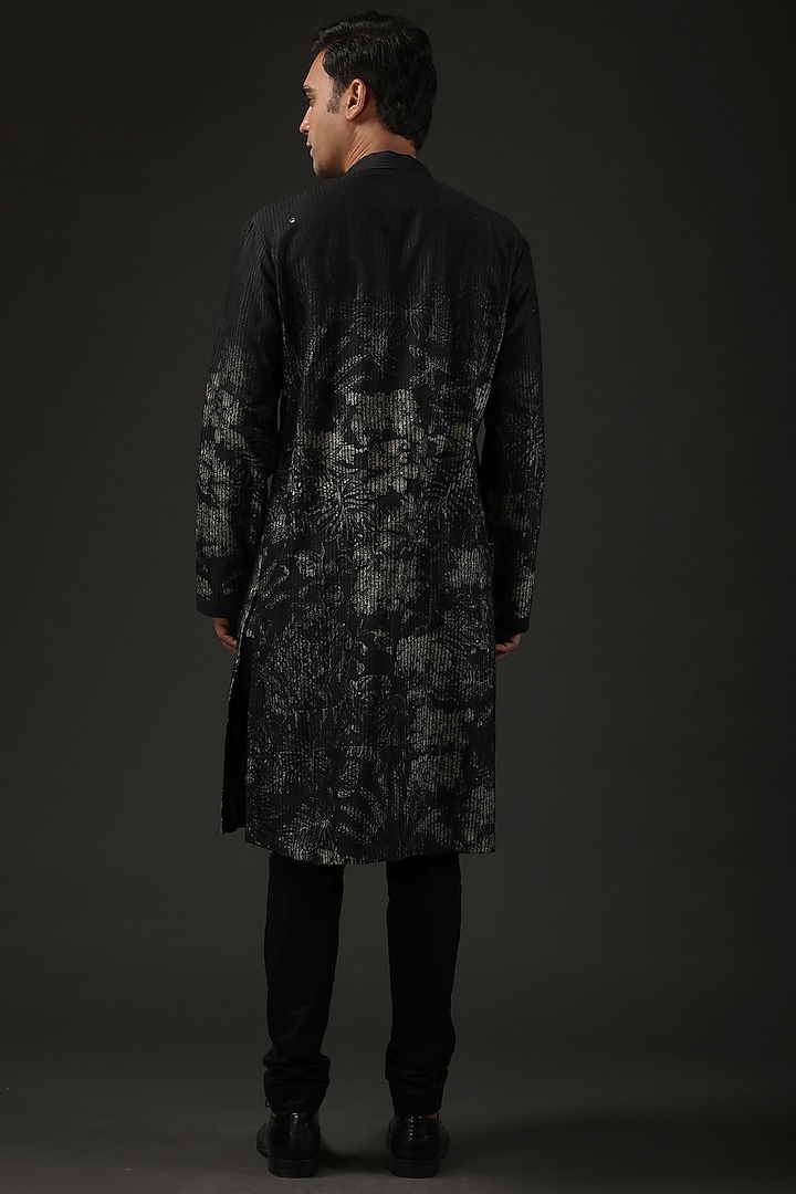 Black Chanderi Shibori Printed Kurta Set by Rohit Bal Men at Pernia's Pop Up Shop