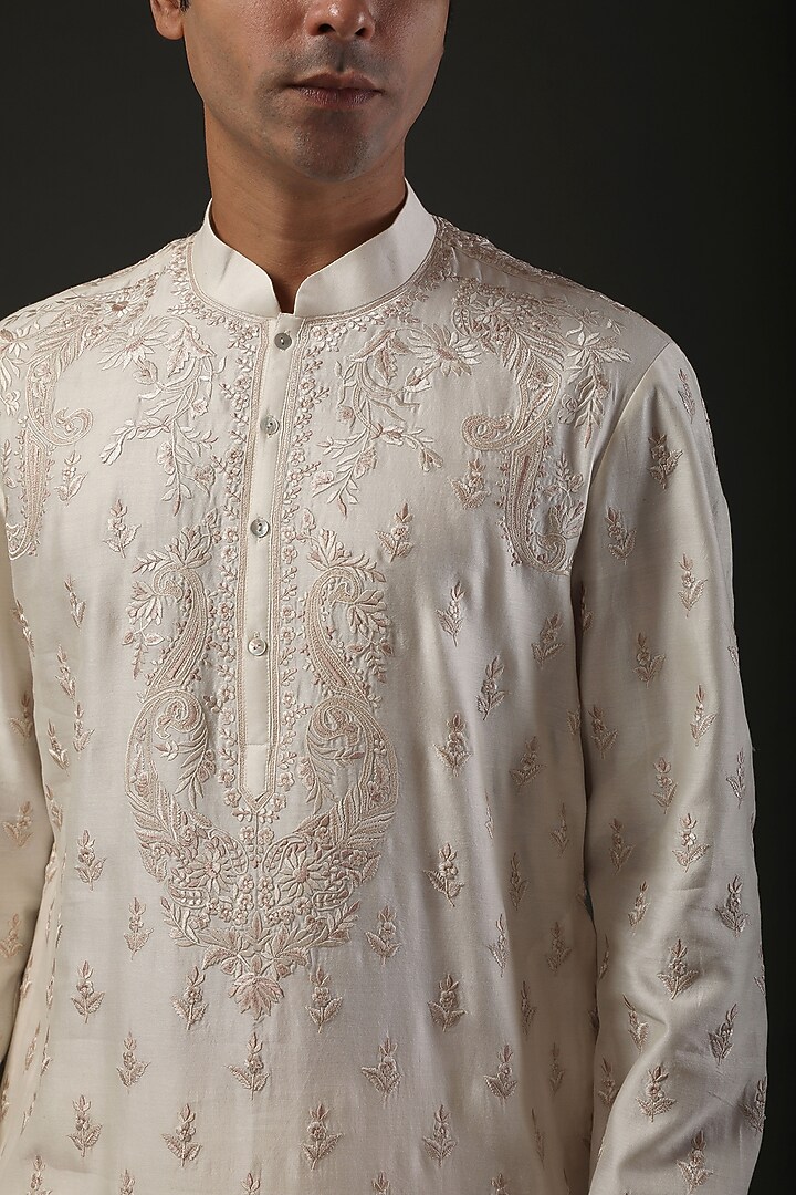Ivory Chanderi Silk Resham Embroidered Kurta Set by Rohit Bal Men at Pernia's Pop Up Shop