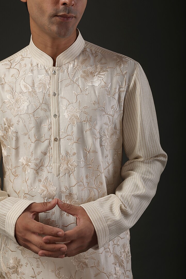 Ivory Chanderi Silk Resham Embroidered Kurta Set by Rohit Bal Men at Pernia's Pop Up Shop