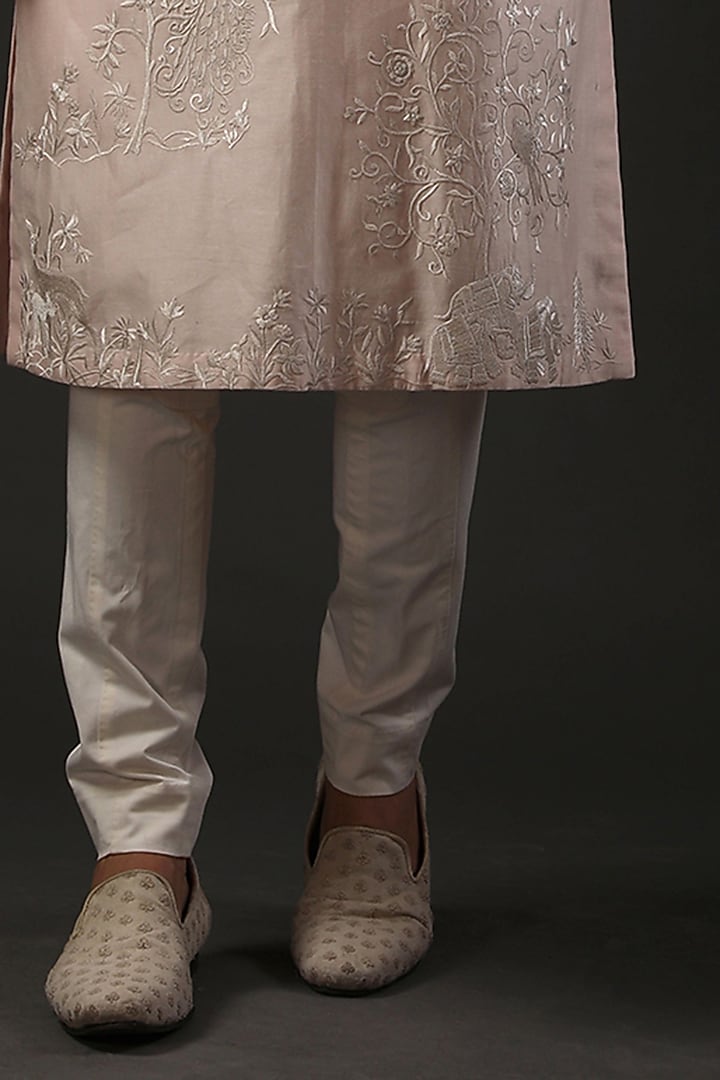 Powder Pink Chanderi Silk Resham Embroidered Kurta Set by Rohit Bal Men at Pernia's Pop Up Shop